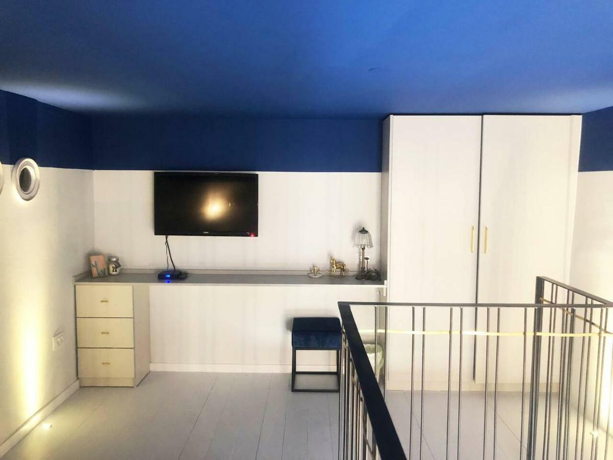 Dreamy Loft Apt. 2min Walk To The Beach+netflix